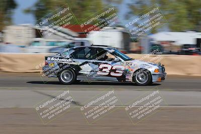 media/Oct-02-2022-24 Hours of Lemons (Sun) [[cb81b089e1]]/1020am (Front Straight)/